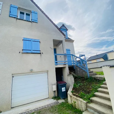 Maison Calme Et Spacieuse Pas De Fete Holiday home