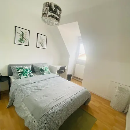Maison Calme Et Spacieuse Pas De Fetes בית נופש *