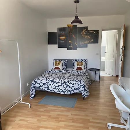 Maison Calme Et Spacieuse Pas De Fetes Casa vacanze